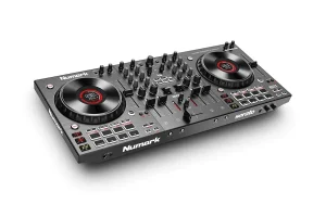 DJ контролер NUMARK NS4FX