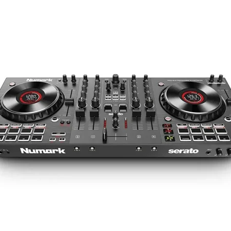 DJ контролер NUMARK NS4FX