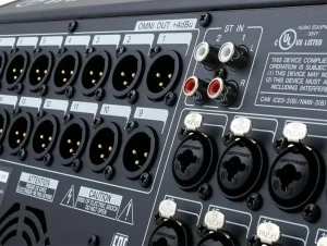 Мікшерний пульт YAMAHA TF1