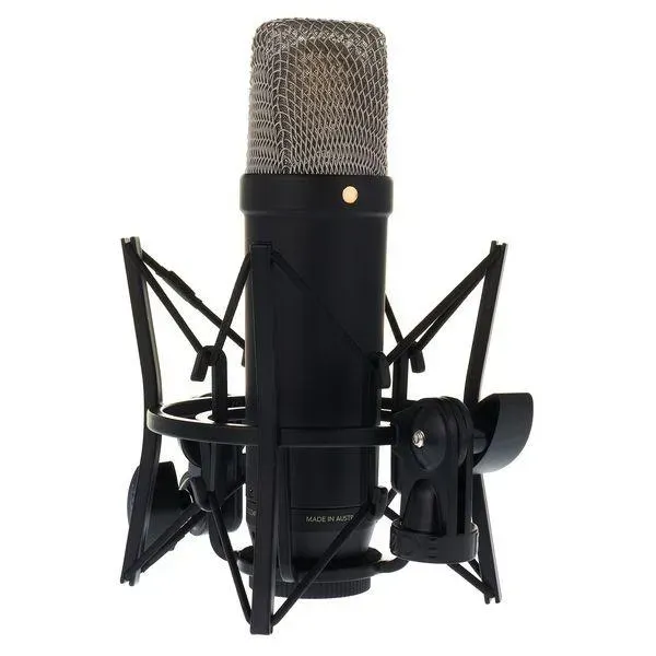 Студійний мікрофон Rode NT1 5th Generation Black