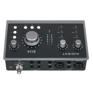 USB аудіоінтерфейс Audient iD24