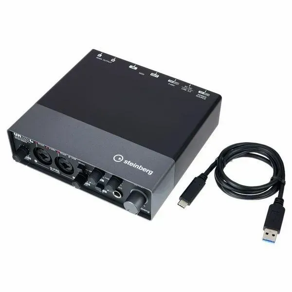 Аудіоінтерфейс Steinberg UR22C