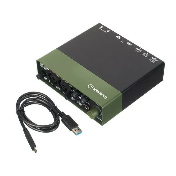 Аудіоінтерфейс Steinberg UR22C Green