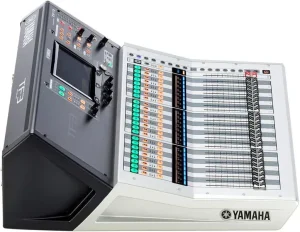 Мікшерний пульт YAMAHA TF3