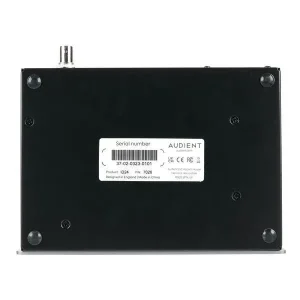USB аудіоінтерфейс Audient iD24